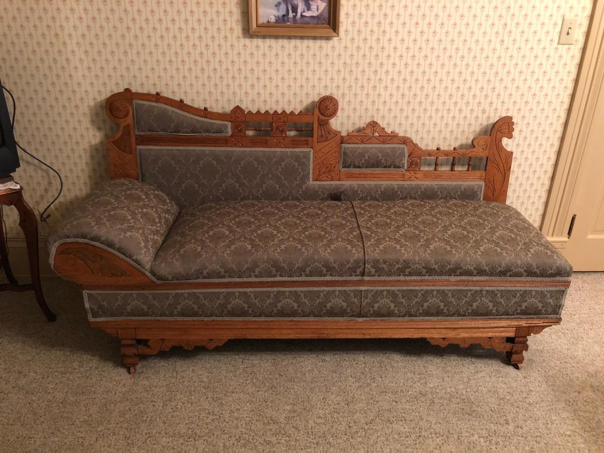 דובוק The Hancock House Bed & Breakfast Inn מראה חיצוני תמונה